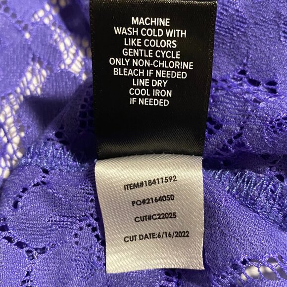 Torrid Women's Long Sleeve Purple Harper Lace Pullover Blouse Size 2 - Picture 6 of 8